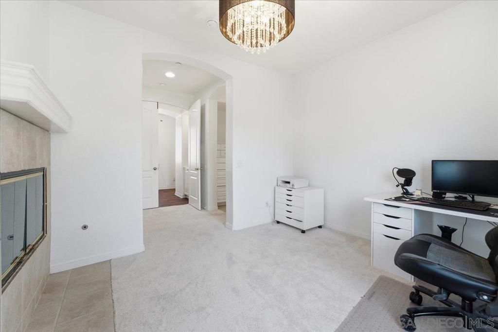 Image 25 of property listing at 10669 El Caballo, San Diego, CA 92127