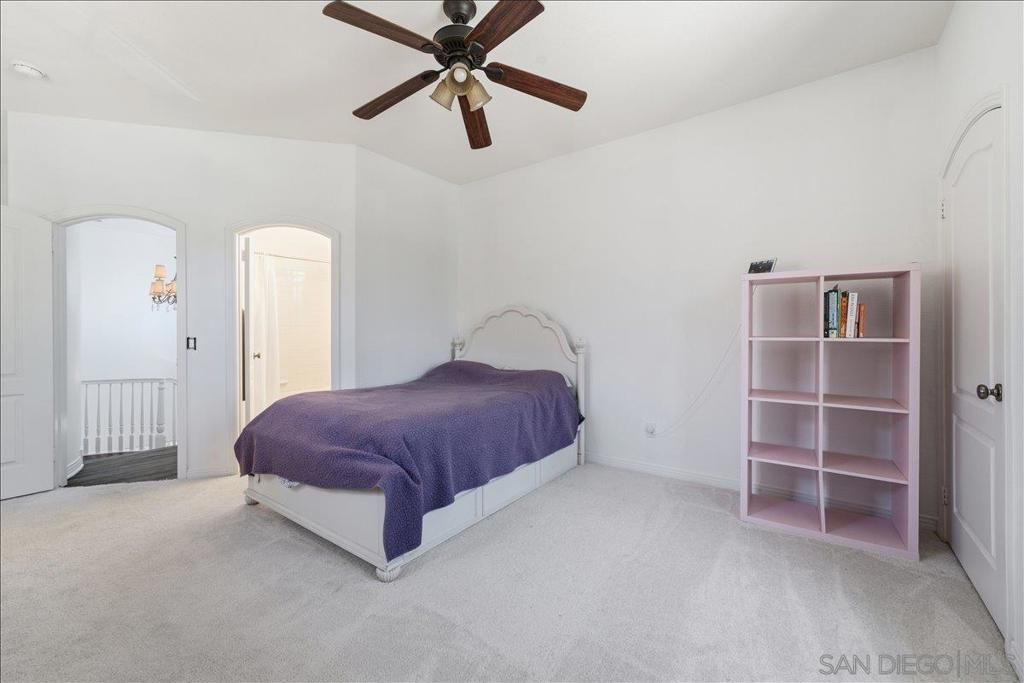 Image 41 of property listing at 10669 El Caballo, San Diego, CA 92127