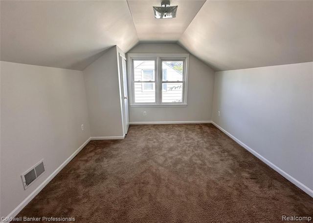 21376 Mitchelldale Avenue, Ferndale, MI 48220