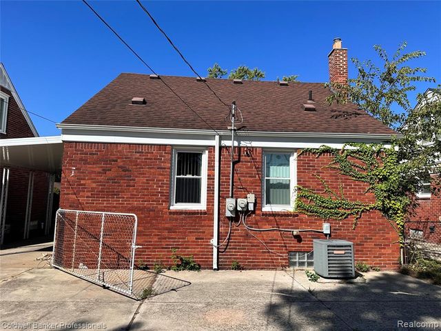 21376 Mitchelldale Avenue, Ferndale, MI 48220