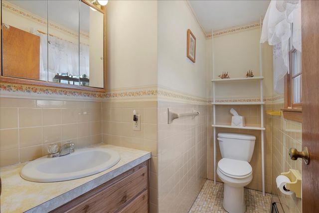 14 Benjamin Road, South Dennis, MA 02660