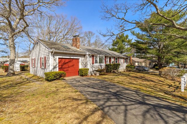 14 Benjamin Road, South Dennis, MA 02660