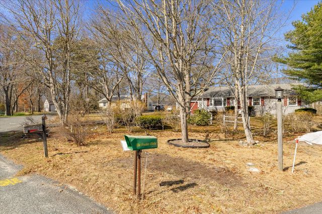 14 Benjamin Road, South Dennis, MA 02660