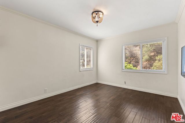 2132 Laurel Canyon Boulevard, Los Angeles, CA 90046