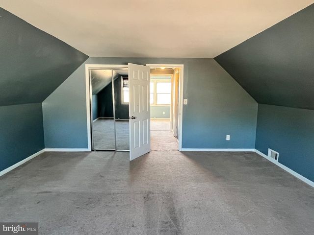 54 MIDDLETON LN, Willingboro, NJ 08046