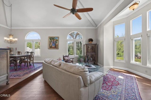 550 Buckboard Lane, Ojai, CA 93023