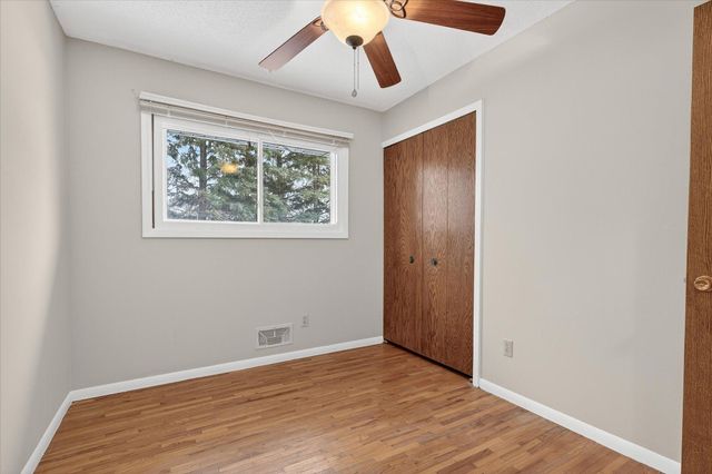 4600 Boone Avenue N, New Hope, MN 55428