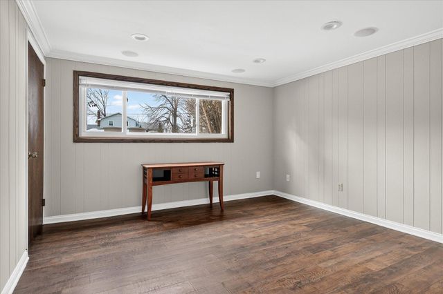 4600 Boone Avenue N, New Hope, MN 55428