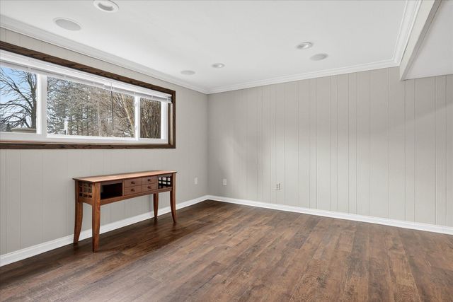 4600 Boone Avenue N, New Hope, MN 55428