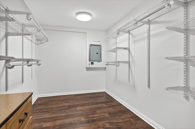 4600 Boone Avenue N, New Hope, MN 55428