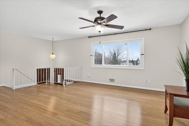 4600 Boone Avenue N, New Hope, MN 55428