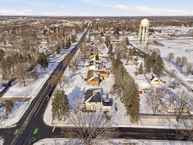 4600 Boone Avenue N, New Hope, MN 55428