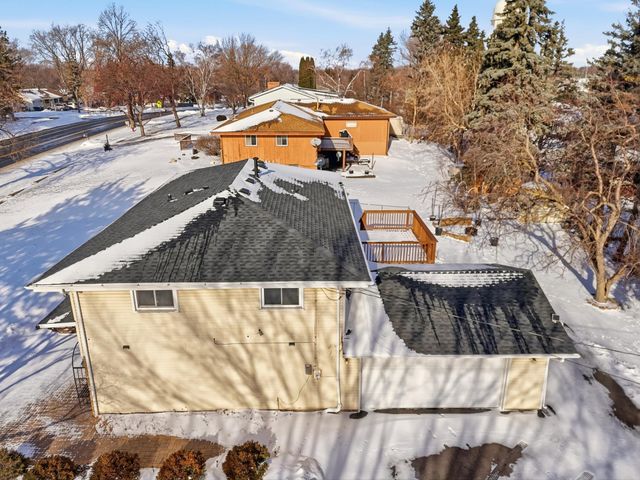 4600 Boone Avenue N, New Hope, MN 55428