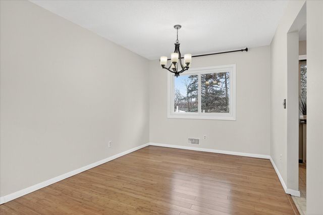 4600 Boone Avenue N, New Hope, MN 55428