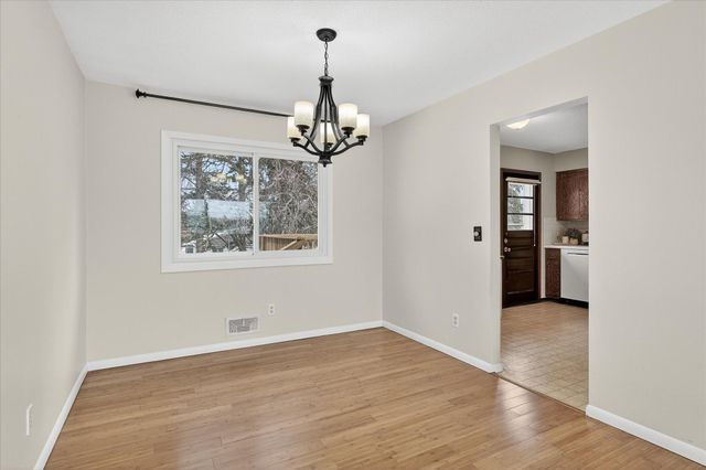 4600 Boone Avenue N, New Hope, MN 55428