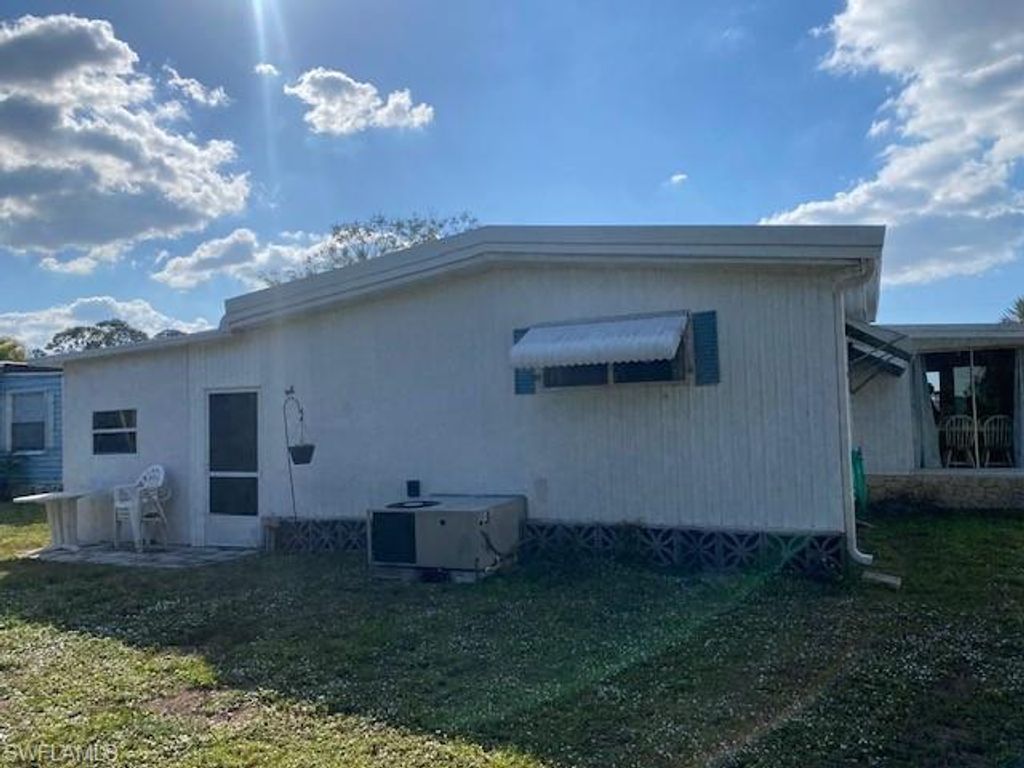 2738 Indianwood DR, NORTH FORT MYERS, FL 33917 — photo 5