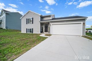 808 Hollyhock Drive, Greenville City, MI 48838