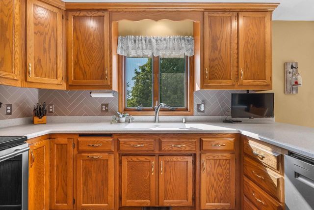 N1937 FARRELL ROAD, Kaukauna, WI 54130