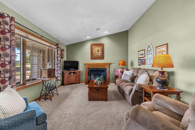 N1937 FARRELL ROAD, Kaukauna, WI 54130