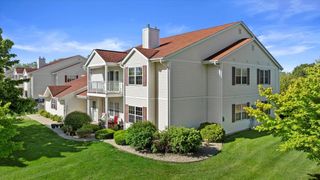 660 Wood River COURT #1, West Bend, WI 53095
