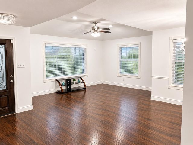2450 Parkwood Lane, Sugar Land, TX 77479