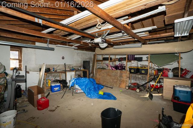 1636 Inner Drive, Ortonville, MI 48462