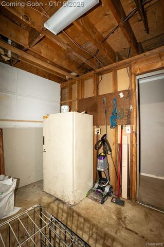 1636 Inner Drive, Ortonville, MI 48462