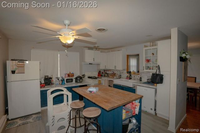 1636 Inner Drive, Ortonville, MI 48462