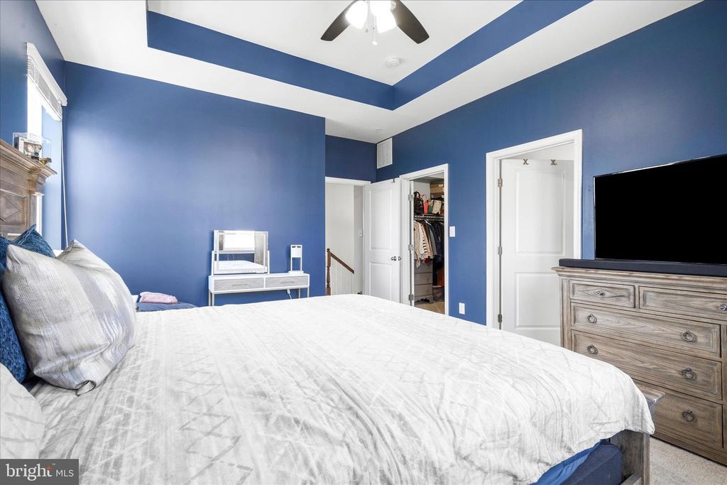 Image 17 of property listing at 4668 CAMBRIA RD, Frederick, MD 21703