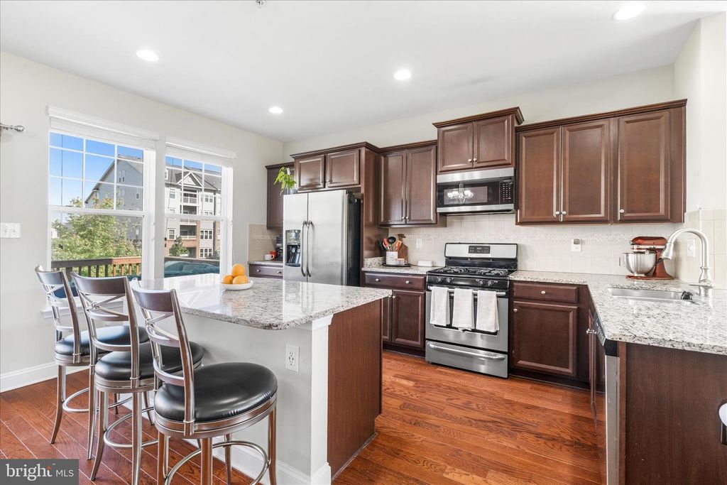 Image 2 of property listing at 4668 CAMBRIA RD, Frederick, MD 21703