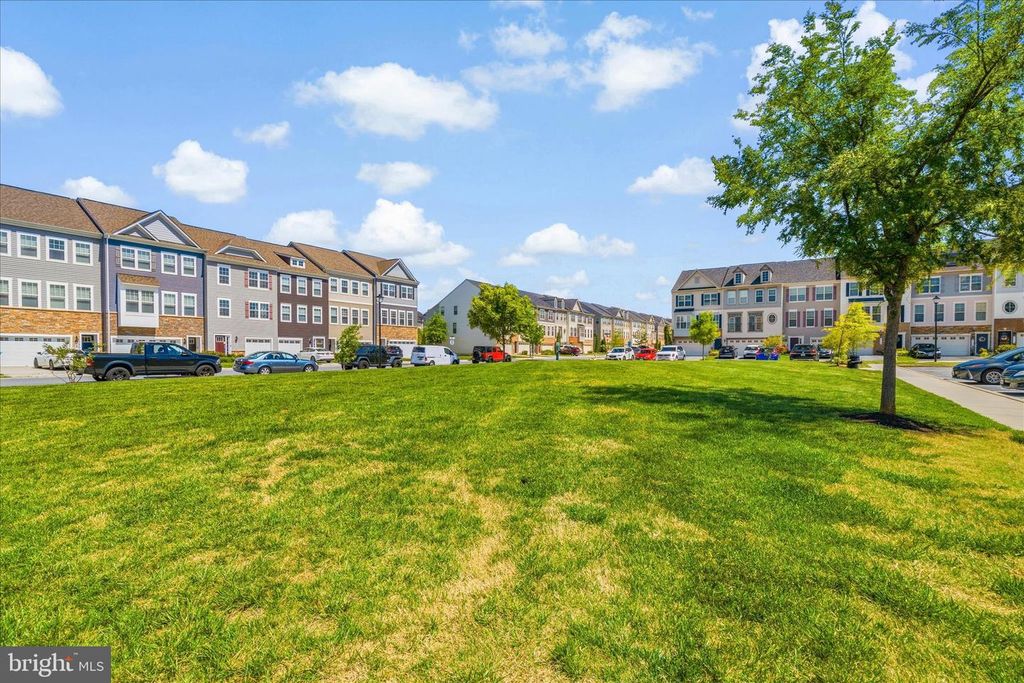 Image 36 of property listing at 4668 CAMBRIA RD, Frederick, MD 21703