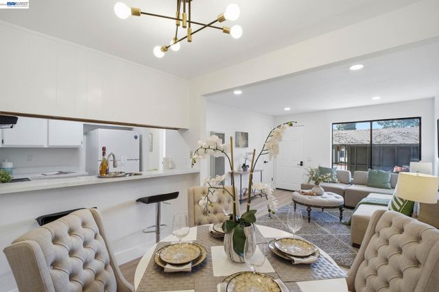 267 Famoso Plz, Union City, CA 94587