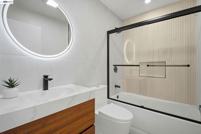 267 Famoso Plz, Union City, CA 94587