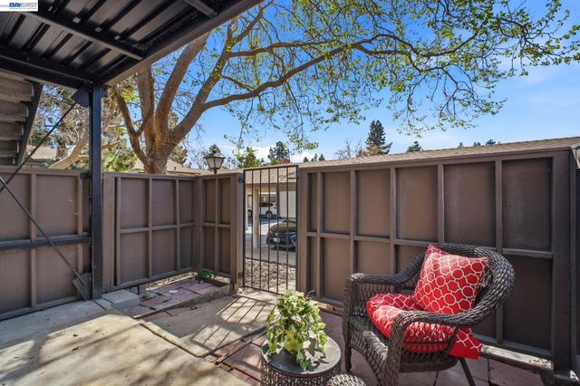 267 Famoso Plz, Union City, CA 94587