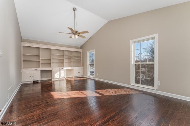 215 Kuhl Rd, Raritan Twp., NJ 08822