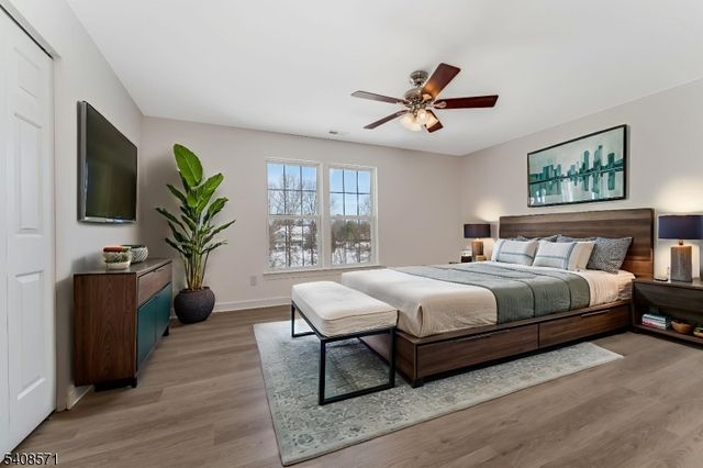 215 Kuhl Rd, Raritan Twp., NJ 08822