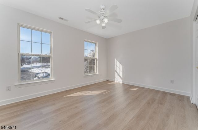 215 Kuhl Rd, Raritan Twp., NJ 08822