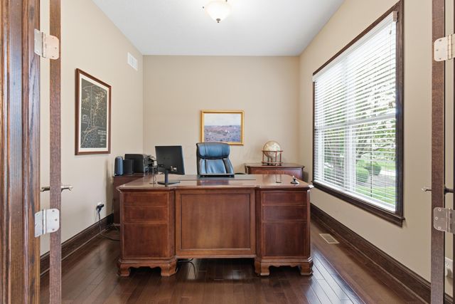 4550 Village Club Drive, Powell, OH 43065