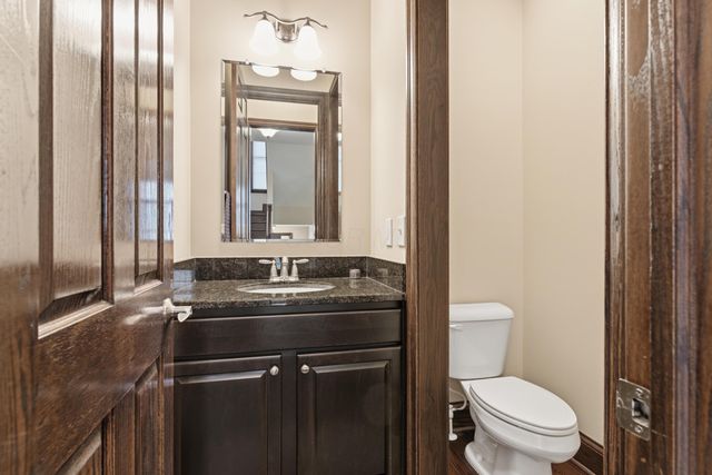 4550 Village Club Drive, Powell, OH 43065