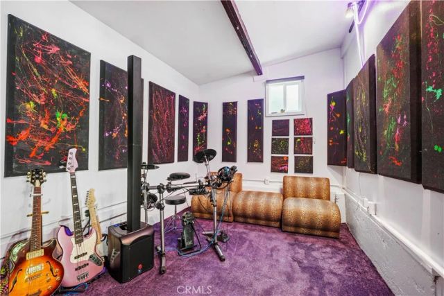 24537 Dry Canyon Cold Creek Road, Calabasas, CA 91302