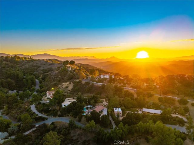 24537 Dry Canyon Cold Creek Road, Calabasas, CA 91302