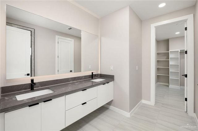 1518 Tierra Encantada, Weslaco, TX 78596