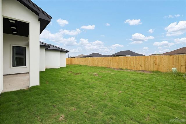 1518 Tierra Encantada, Weslaco, TX 78596