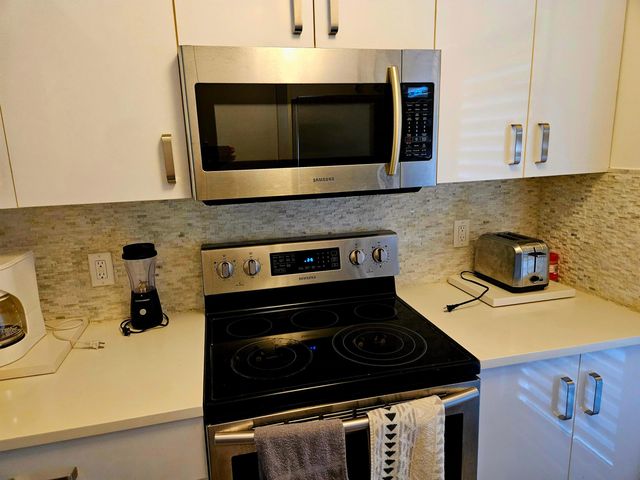 1461 S OCEAN Boulevard 311, Lauderdale-By-The-Sea # 311, Lauderdale By The Sea, FL 33062