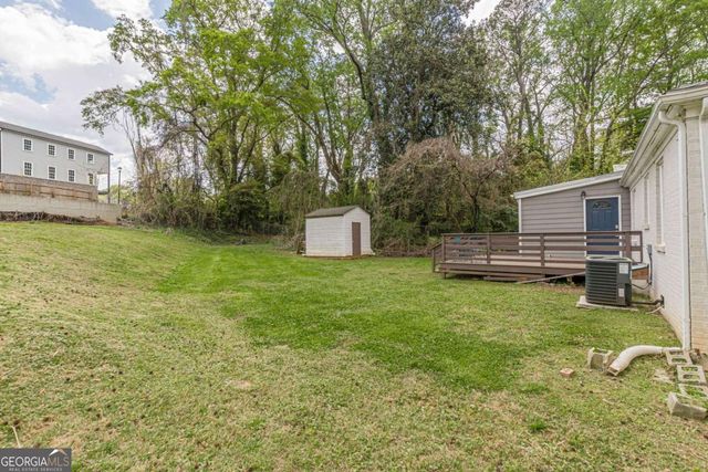 3182 Lake Avenue, Hapeville, GA 30354