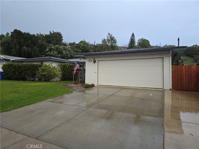 1120 N Old Mill, Azusa, CA 91702