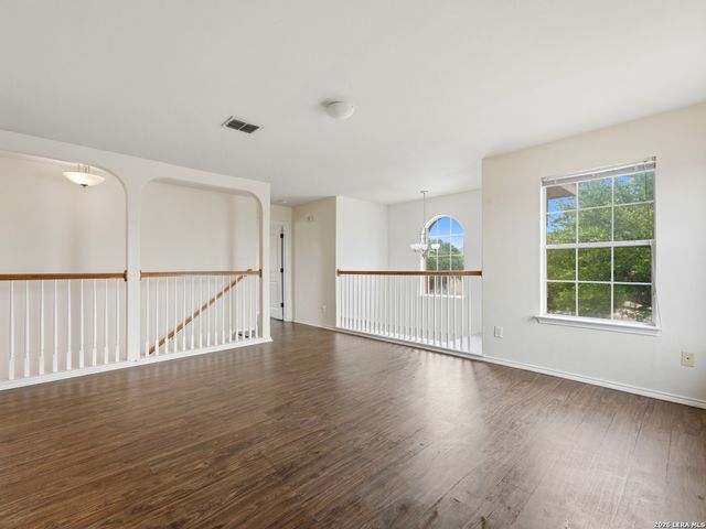 7407 GAMBLE OAK DR, San Antonio, TX 78223
