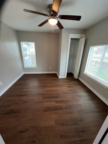 241 Benbo ST, Seguin, TX 78155