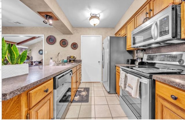 700 Windswept Court, Denton, TX 76209