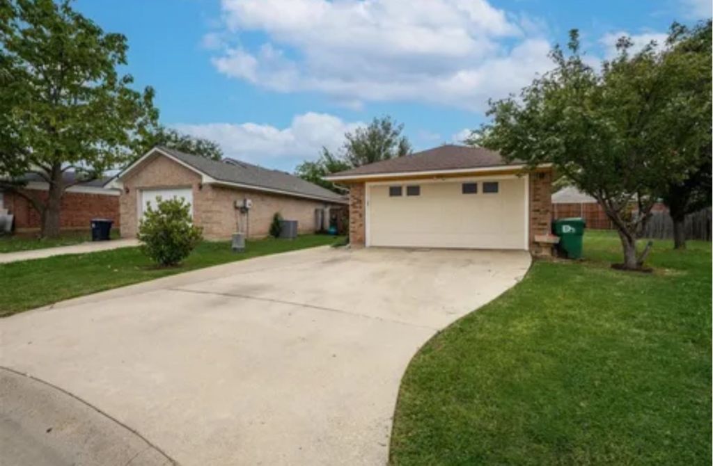 700 Windswept Court, Denton, TX 76209